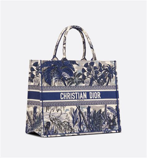 dior tasche shopper|christian dior book tote 2021.